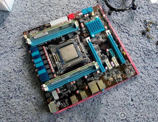 Процессор Intel Xeon E5-2650 фото