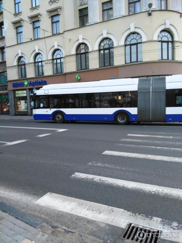 Общественный транспорт в Риге (Латвия) фото