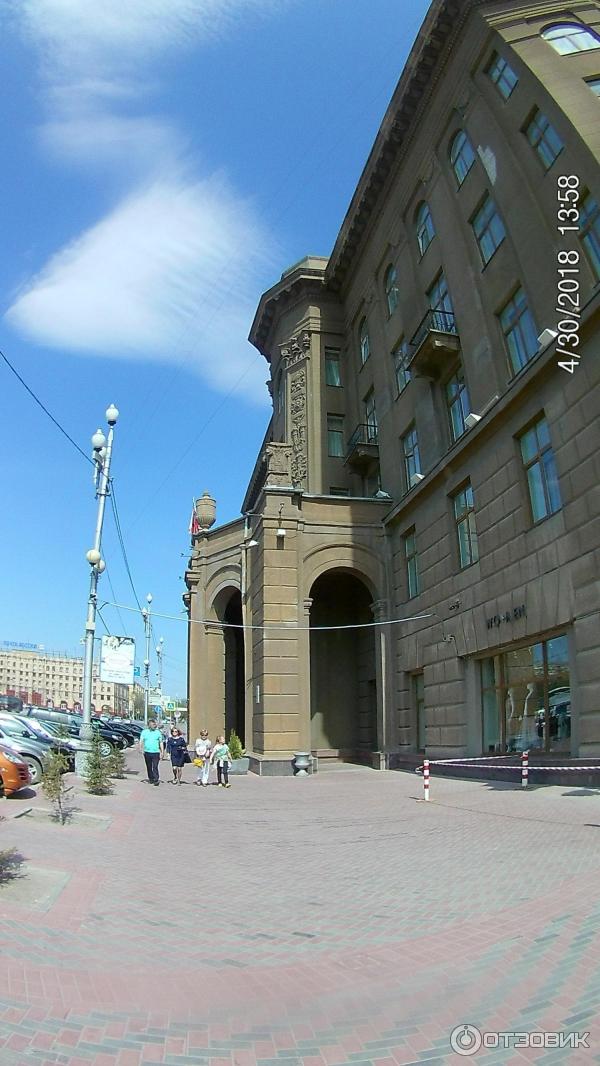 Площадь Павших борцов (Россия, Волгоград) фото
