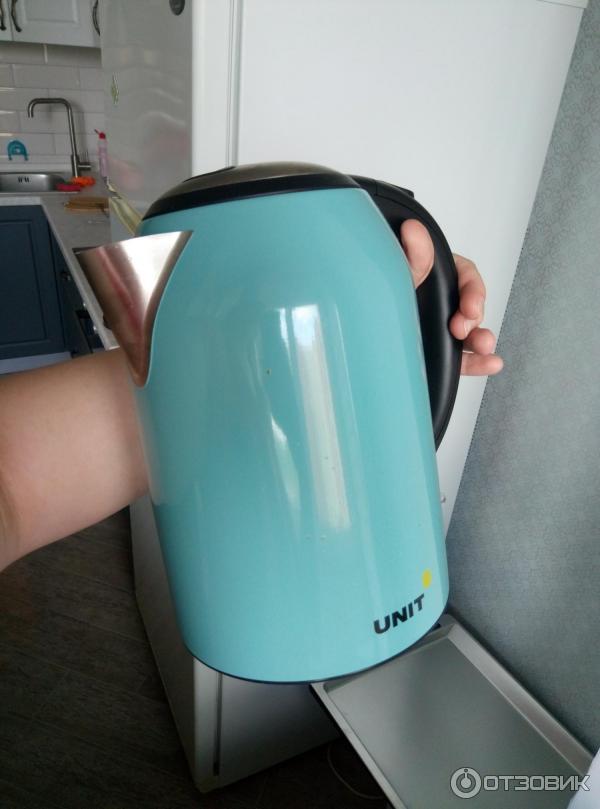 Термопот не кипятит воду. Чайник Unit UEK-270, черный. Электрочайник Unit бирюзовый. Unit UEK-262 (зеленый). Чайник бирюзовый электрический.