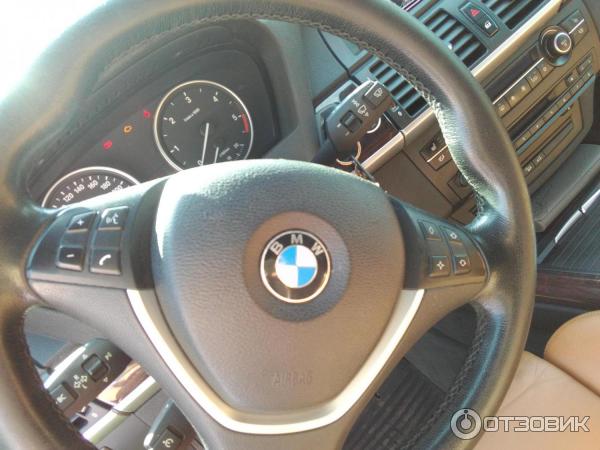 Автомобиль BMW X5 Е70 кроссовер фото